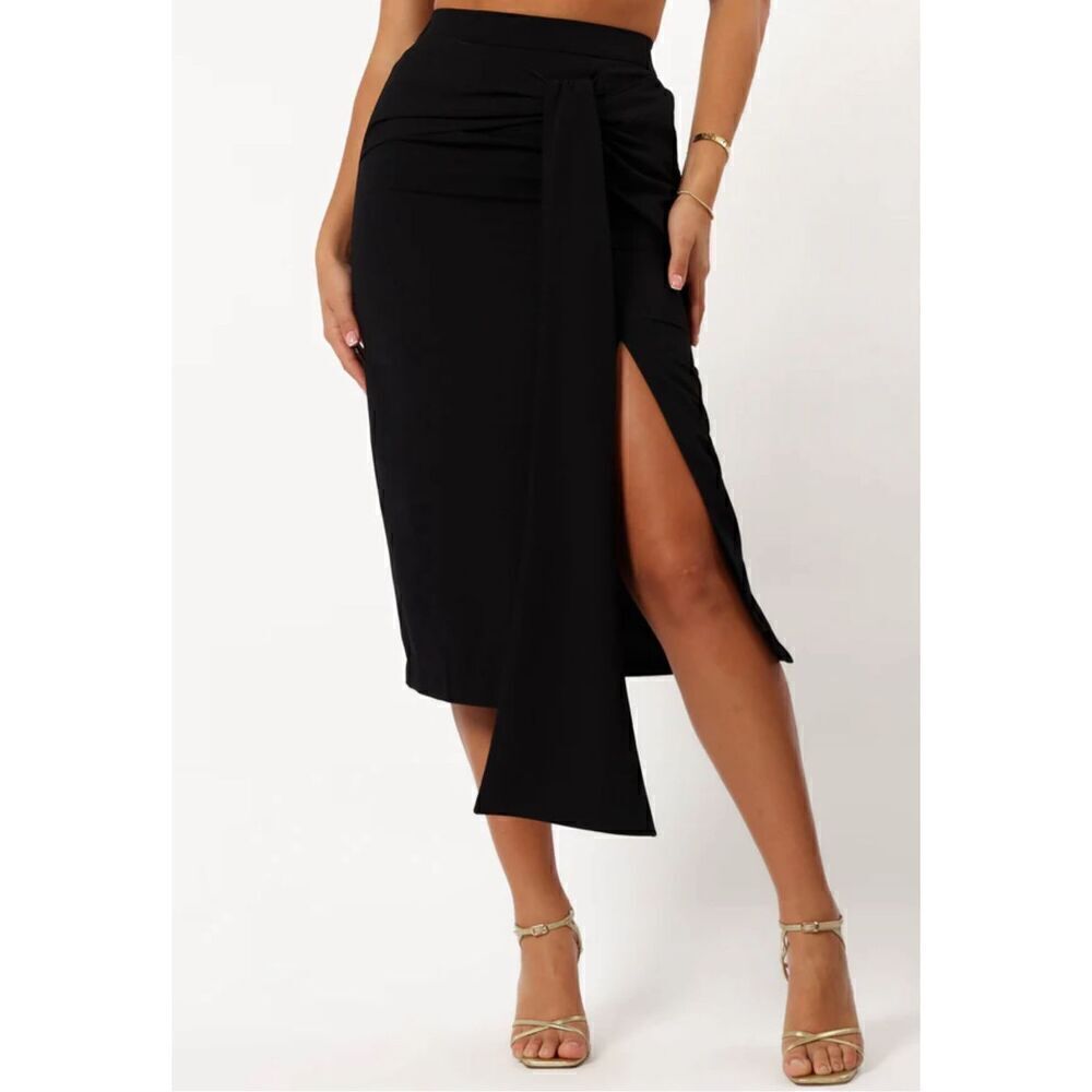 SNDYS high waisted skirt